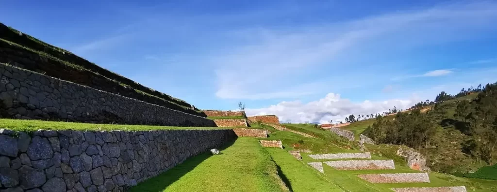 chincheros-machu-picchu-inka-elf