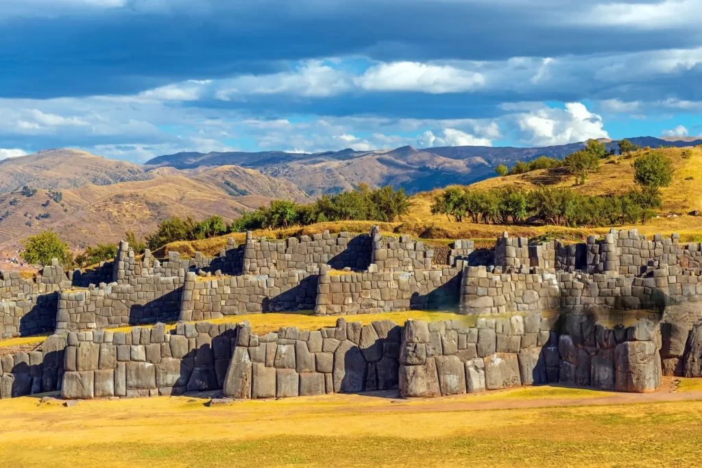 sacsayhuaman-inka-elf